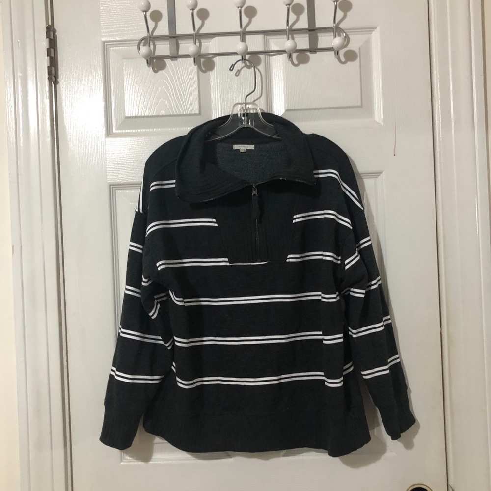 Black and white striped sweatshirt